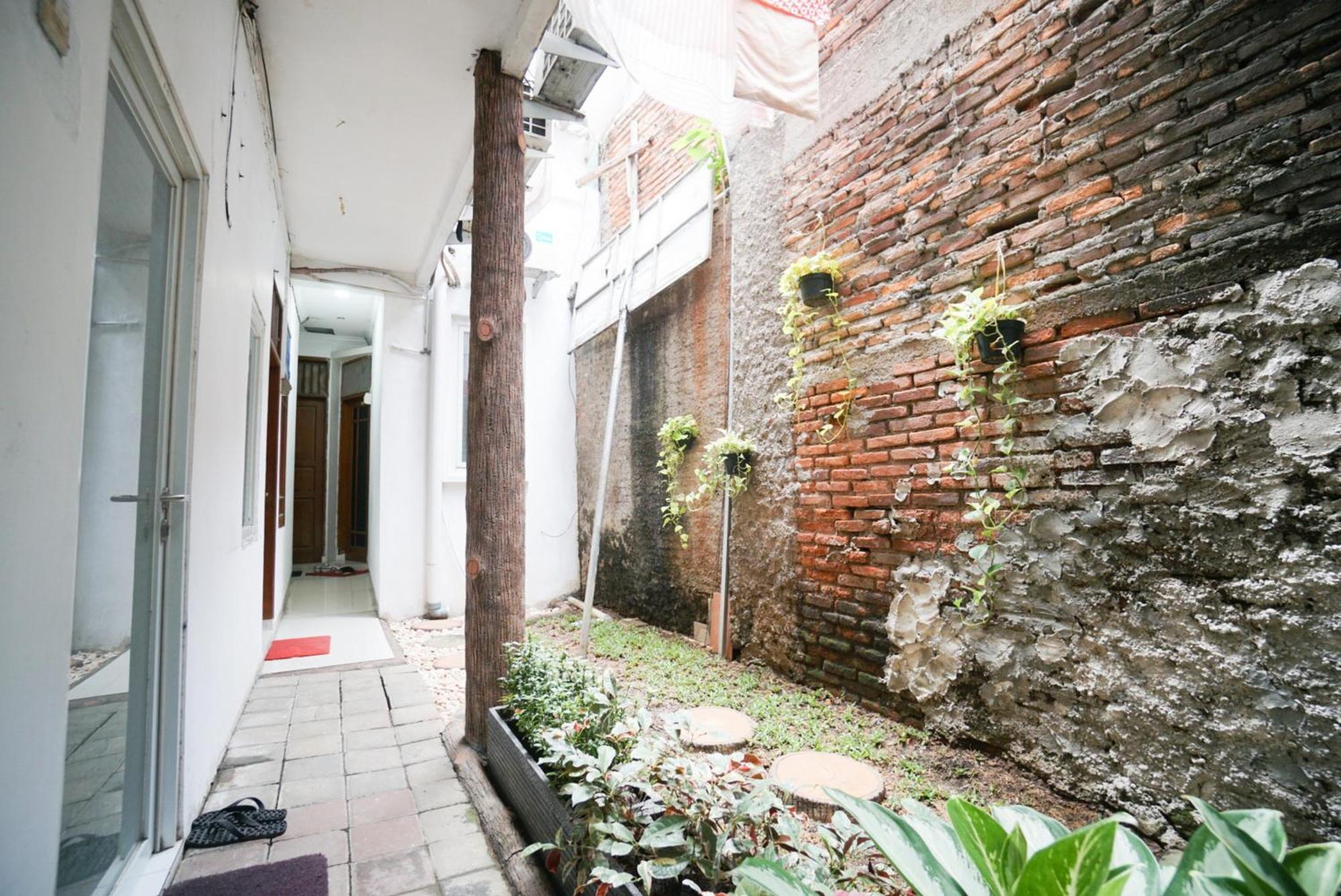 Hotel Griya Sawamah Syariah Mitra Reddoorz Jakarta