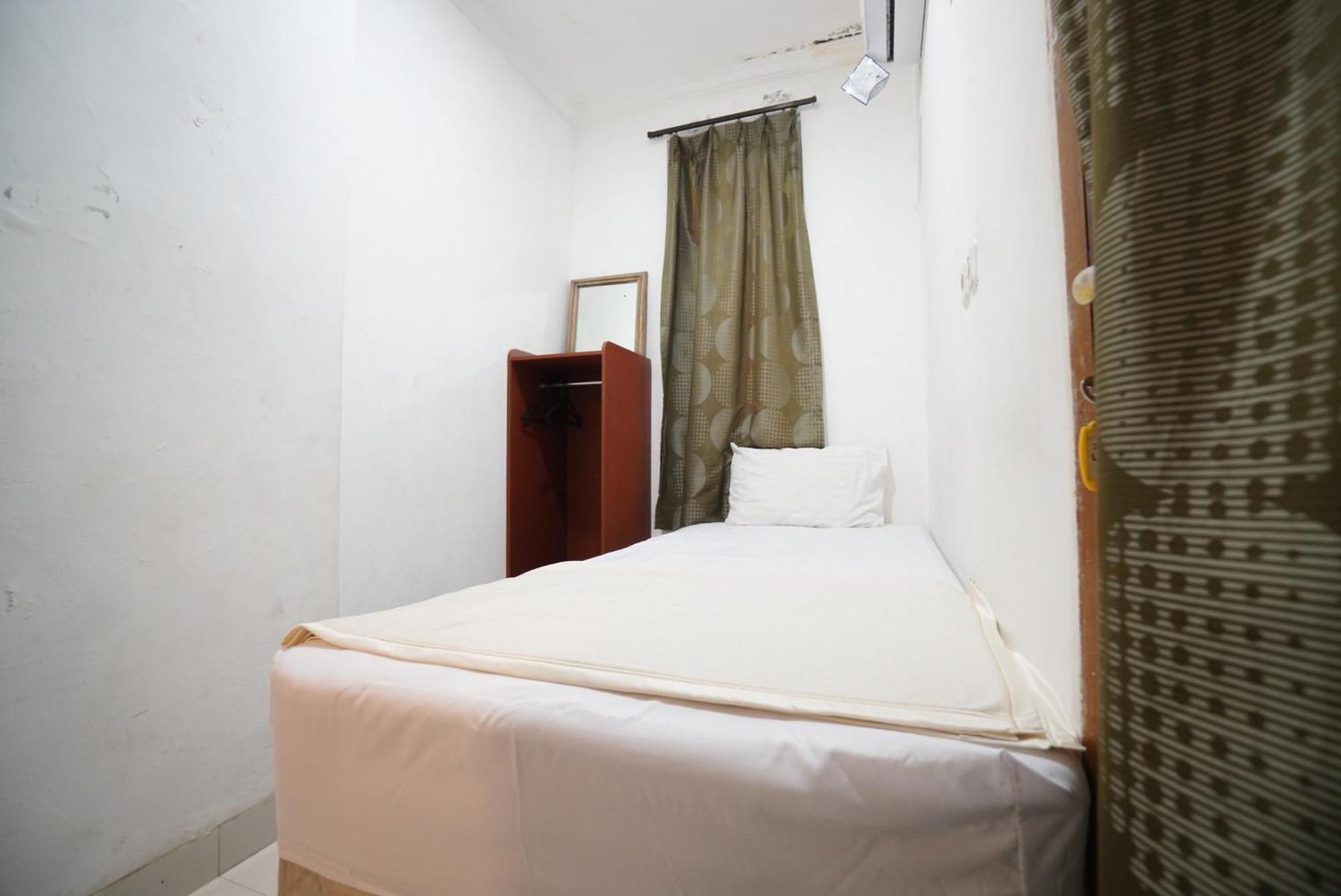 Hotel Griya Sawamah Syariah Mitra Reddoorz Jakarta